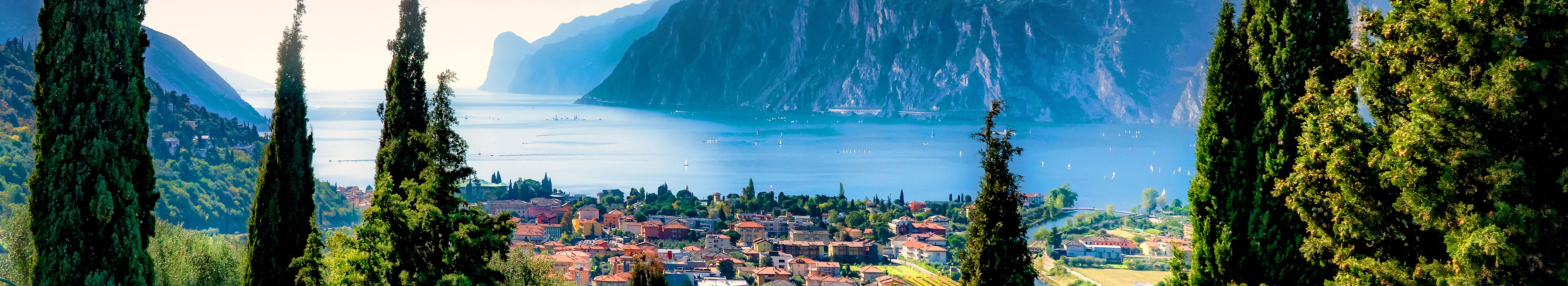 Urlaub Gardasee. Blick auf den See.